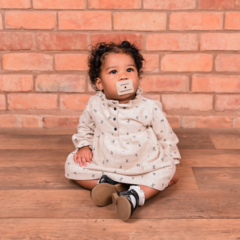 Why Parents Choose AQtee Silicone Pacifiers for Babies